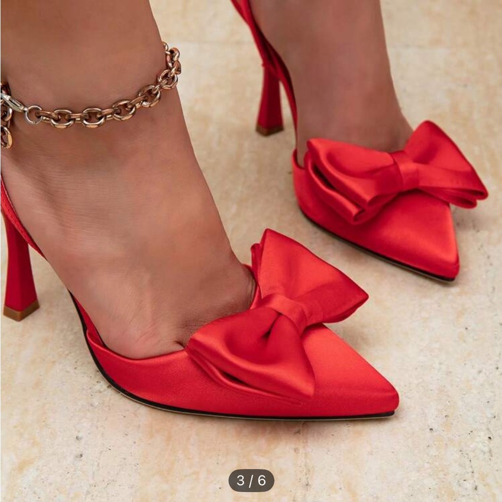 Elegant Red Satin Bow Heels